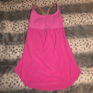 Lululemon pink tank